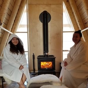 Meet your Posher, Joyce